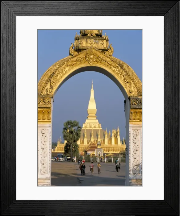 Framed Print : Entrance to Pha Tat Luang Framed Print : Entrance to Pha Tat Luang