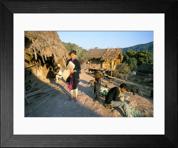 Framed Print : Hmong village of Ban Mak Phoun Framed Print : Hmong village of Ban Mak Phoun