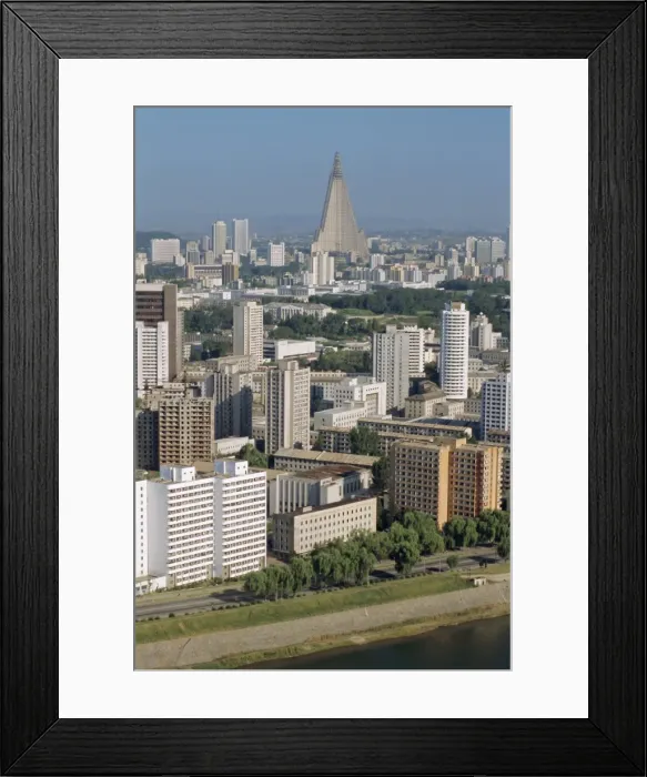 Framed Print : Ryugyong Hotel pyramid (unfinished)