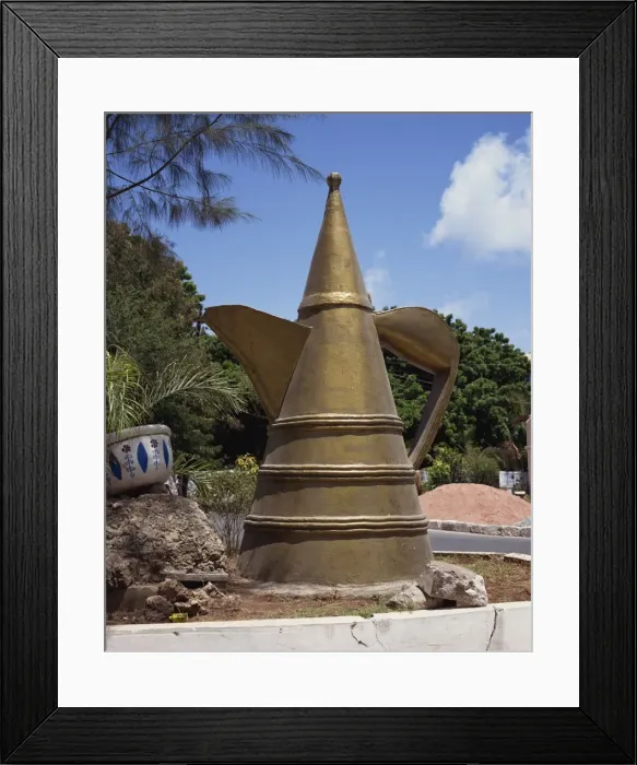 Framed Print : Sculpture of coffee pot Framed Print : Sculpture of coffee pot