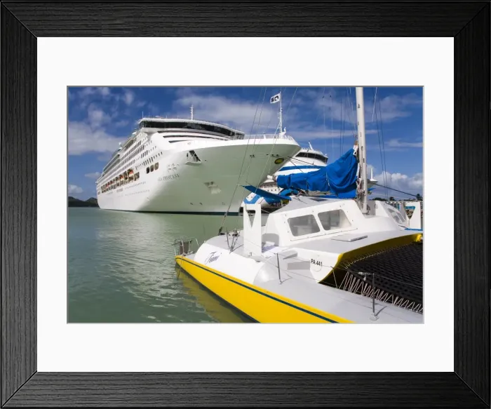 Framed Print : Catamaran and cruise ships, Heritage Quay, St Framed Print : Catamaran and cruise ships, Heritage Quay, St