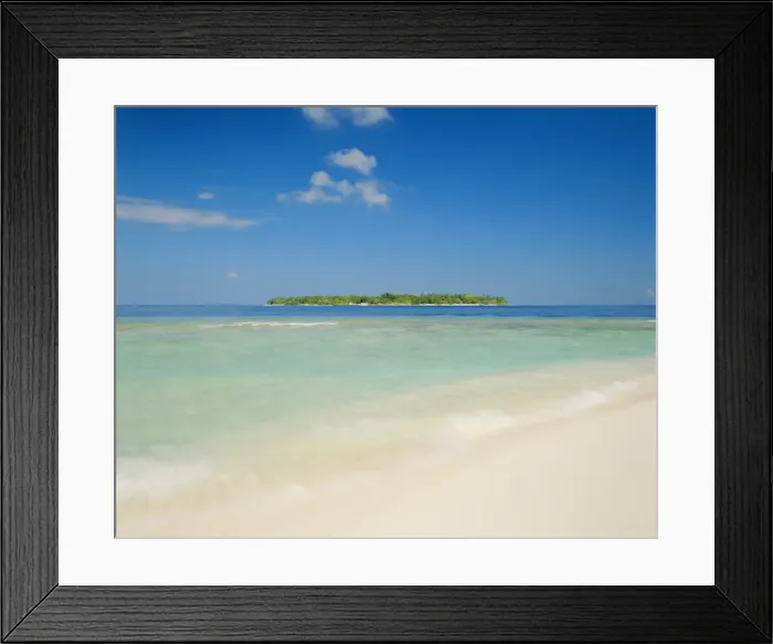 Framed Print : The tropical island of Bandos from Kuda Bandos (Little Bandos) Framed Print : The tropical island of Bandos from Kuda Bandos (Little Bandos)