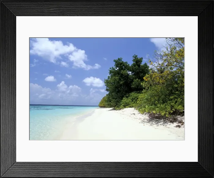 Framed Print : Mendu Island Framed Print : Mendu Island