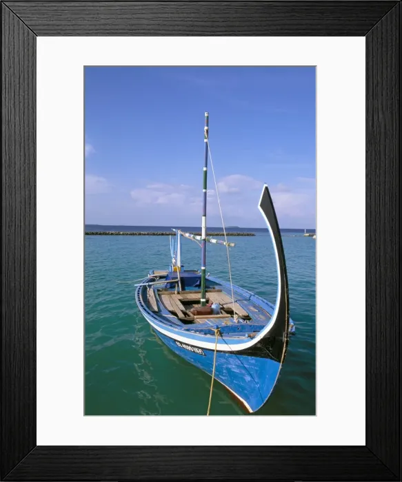Framed Print : Dhoni, Baa Atoll Framed Print : Dhoni, Baa Atoll