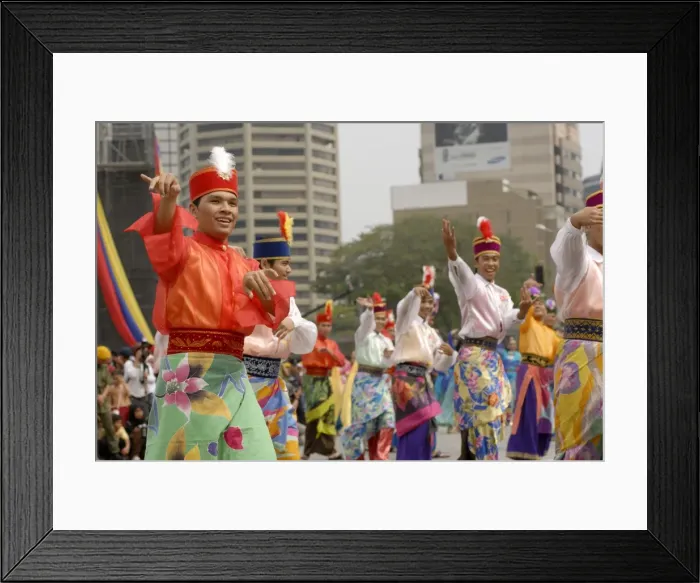 Framed Print : Malay male dancer wearing traditional dress at celebrations Framed Print : Malay male dancer wearing traditional dress at celebrations