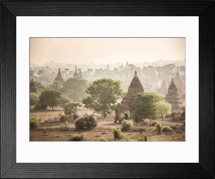 Framed Print : Sunrise at the Temples of Bagan (Pagan), Myanmar (Burma), Asia Framed Print : Sunrise at the Temples of Bagan (Pagan), Myanmar (Burma), Asia
