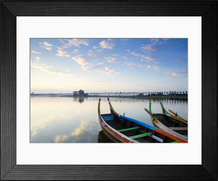 Framed Print : U Bein teak bridge and the Taungthaman Lake near Amarapura, Mandalay, Myanmar (Burma) Framed Print : U Bein teak bridge and the Taungthaman Lake near Amarapura, Mandalay, Myanmar (Burma)
