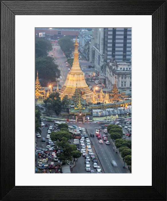 Framed Print : The Sule Paya pagoda in rushing traffic, downtown Yangon, Myanmar (Burma), Southeast Asia Framed Print : The Sule Paya pagoda in rushing traffic, downtown Yangon, Myanmar (Burma), Southeast Asia