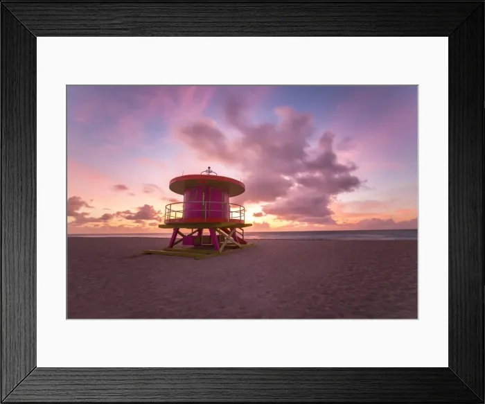 Framed Print : Art Deco style Lifeguard hut on South Beach, Ocean Drive, Miami Beach, Miami, Florida Framed Print : Art Deco style Lifeguard hut on South Beach, Ocean Drive, Miami Beach, Miami, Florida