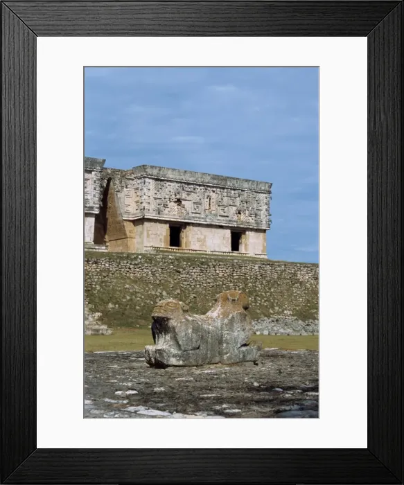 Framed Print : Jaguar throne in front of the Governors Palace Framed Print : Jaguar throne in front of the Governors Palace