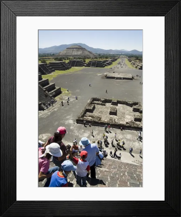 Framed Print : Tourists decending from the Pyramid of the Moon