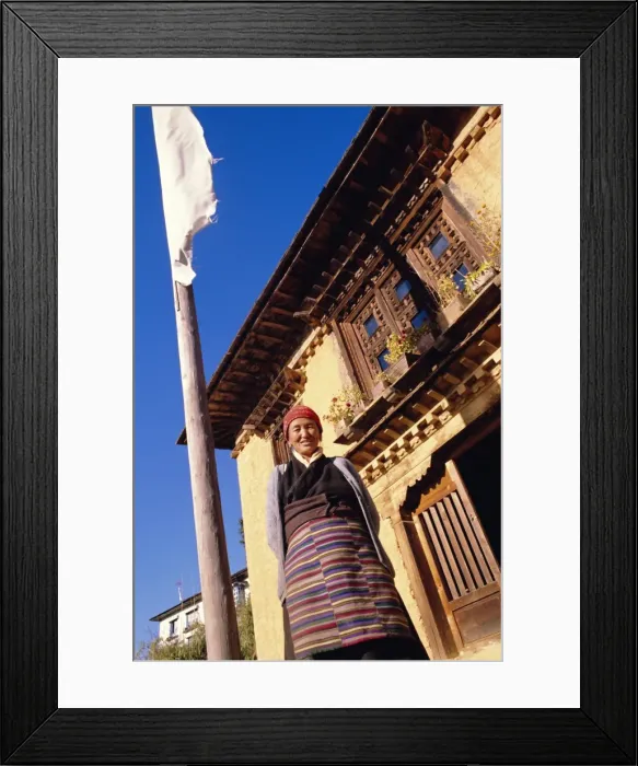 Framed Print : Sherpa woman Framed Print : Sherpa woman