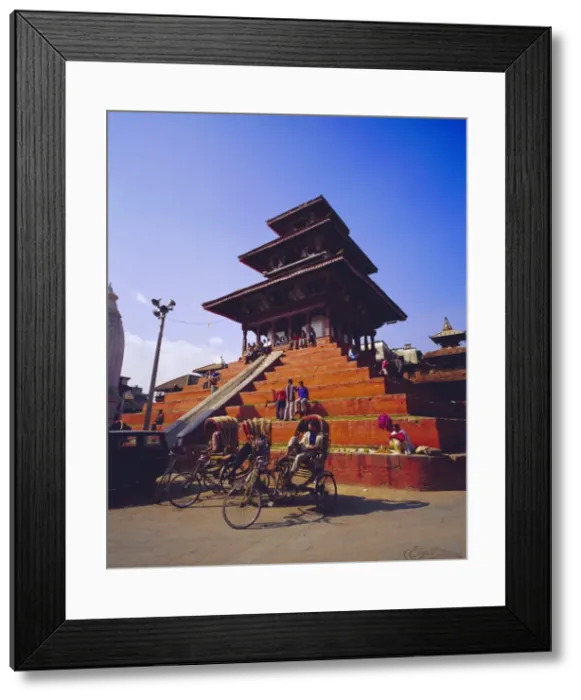 Framed Print : View of Maju Deval Temples and Durbar Square Framed Print : View of Maju Deval Temples and Durbar Square