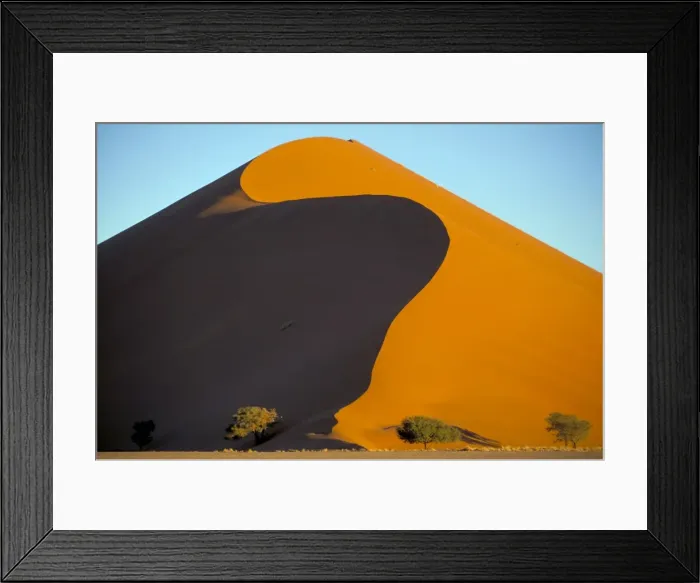 Framed Print : Sand dune, Sossusvlei dune field Framed Print : Sand dune, Sossusvlei dune field
