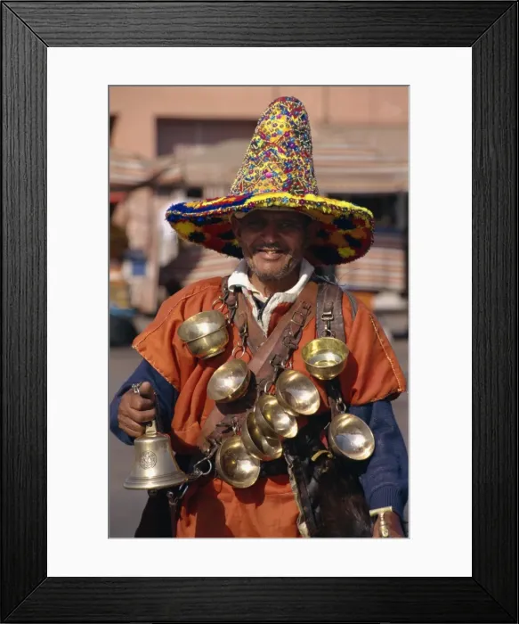 Framed Print : Waterseller on the Djemma el Fna Framed Print : Waterseller on the Djemma el Fna