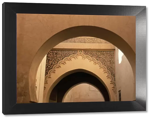 Architectural detail of arches in the souk