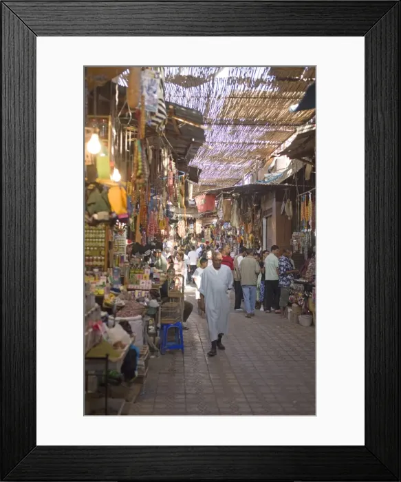Framed Print : Souk, Marrakech