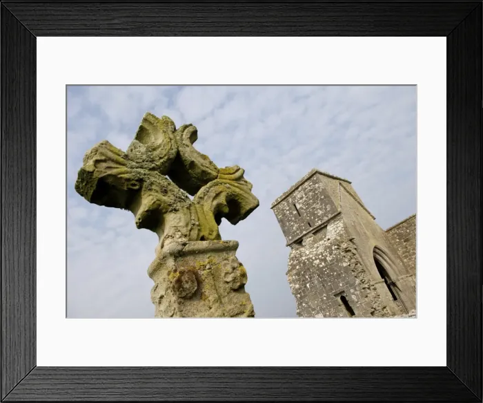 Framed Print : Devenish, a monastic settlement with a history from Framed Print : Devenish, a monastic settlement with a history from