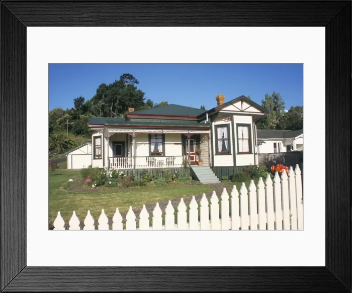 Framed Print : Victoria Rose Framed Print : Victoria Rose