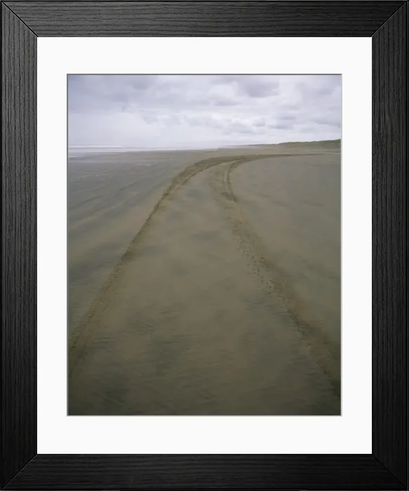 Framed Print : Car tracks along 90 Mile Beach Framed Print : Car tracks along 90 Mile Beach
