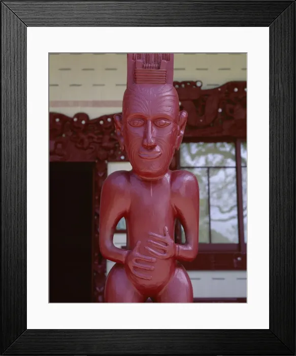 Framed Print : Close-up of statue in entrance to Maori Meeting House Framed Print : Close-up of statue in entrance to Maori Meeting House