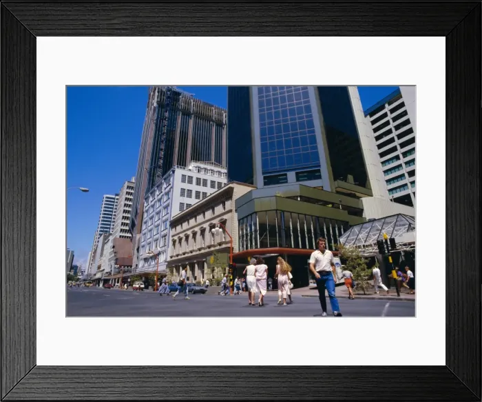 Framed Print : Queen Street in 1988 Framed Print : Queen Street in 1988