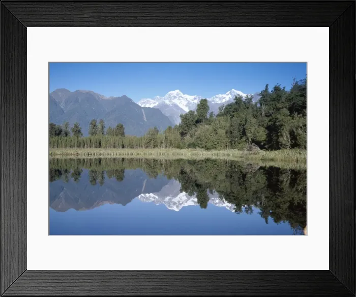 Framed Print : Perfect reflection on Lake Matheson Framed Print : Perfect reflection on Lake Matheson