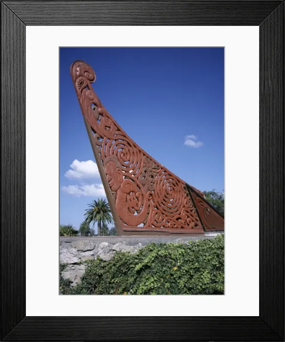 Framed Print : Traditional Maori wooden sculpture Framed Print : Traditional Maori wooden sculpture