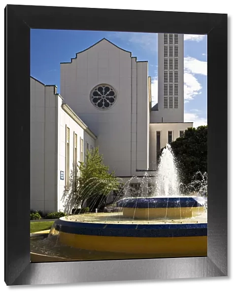 Fountain and Cathedral in the Art Deco city of Napier