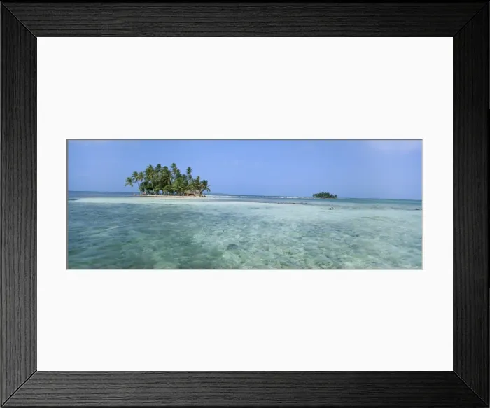 Framed Print : Rio Sidra, Los Grillos islands Framed Print : Rio Sidra, Los Grillos islands