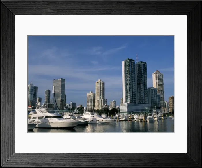 Framed Print : Yachts and city skyline Framed Print : Yachts and city skyline