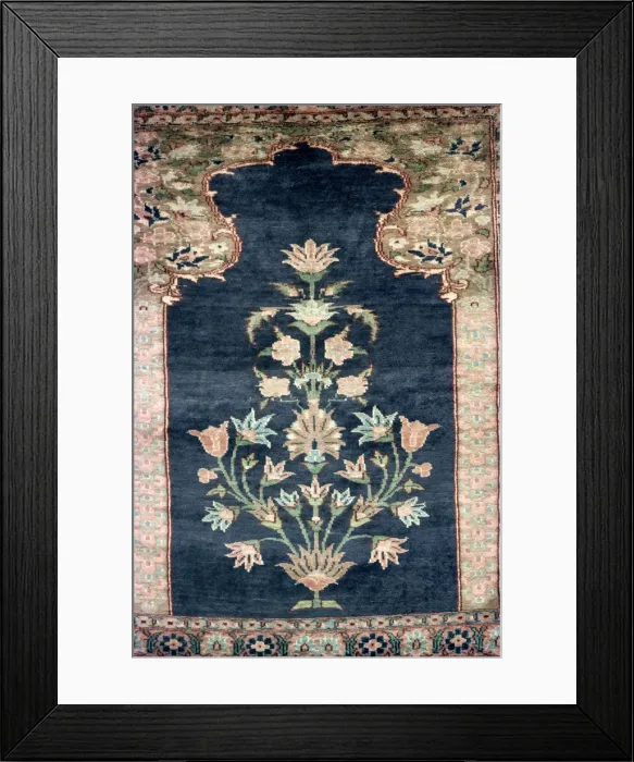 Framed Print : Mughal floral pattern woven in rug Framed Print : Mughal floral pattern woven in rug