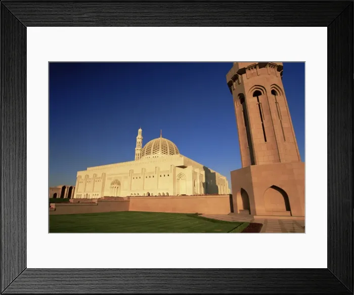 Framed Print : The Grand Mosque Sultan Qaboos Framed Print : The Grand Mosque Sultan Qaboos