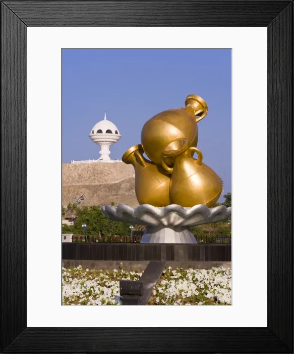 Framed Print : Mutrah Observatory on a rocky hillside Framed Print : Mutrah Observatory on a rocky hillside