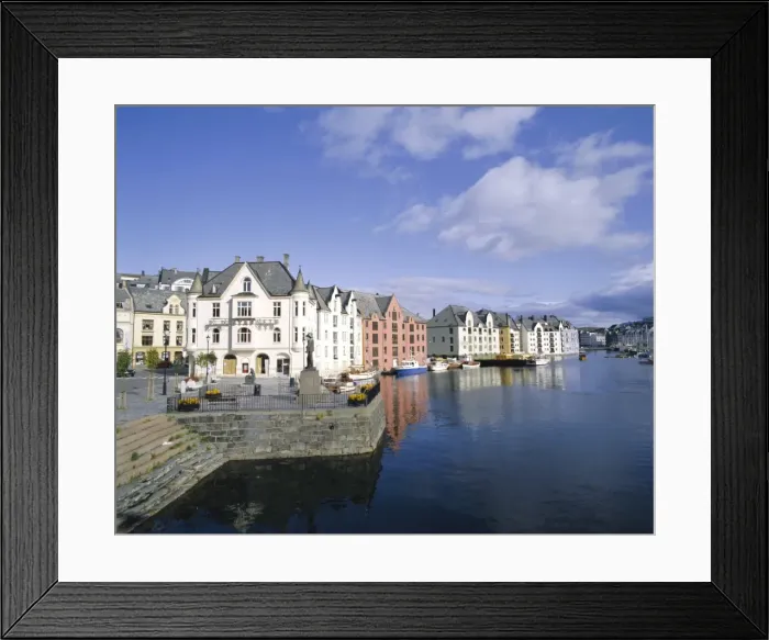 Framed Print : Alesund, More og Romsdal Framed Print : Alesund, More og Romsdal