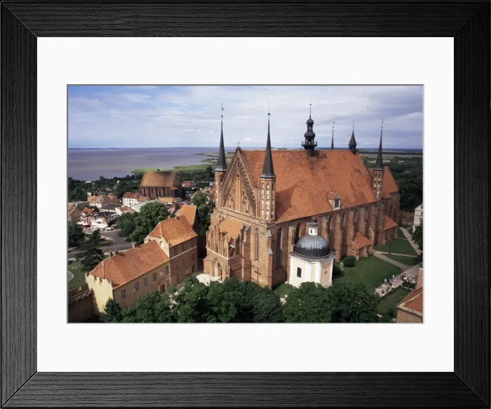 Framed Print : Cathedral dating from the 14th century Framed Print : Cathedral dating from the 14th century