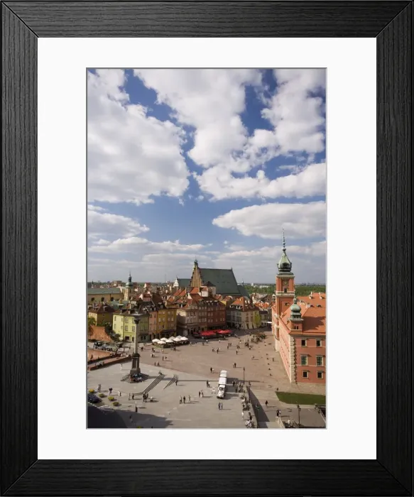 Framed Print : Elevated view over the Royal Castle and Castle Square (Plac Zamkowy) Framed Print : Elevated view over the Royal Castle and Castle Square (Plac Zamkowy)