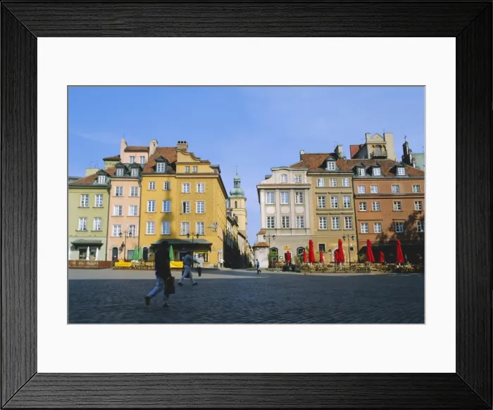 Framed Print : Zamkowy Square, old town, Varsovie Framed Print : Zamkowy Square, old town, Varsovie
