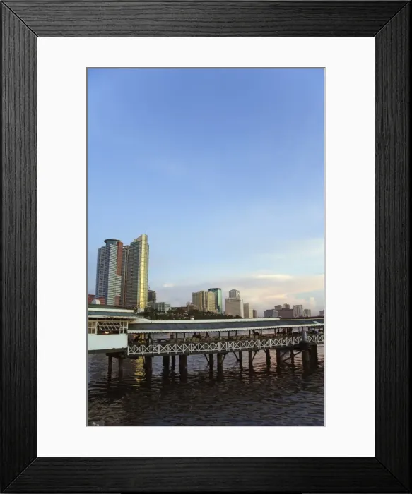 Framed Print : Manila Bay and city skyline at sunset Framed Print : Manila Bay and city skyline at sunset