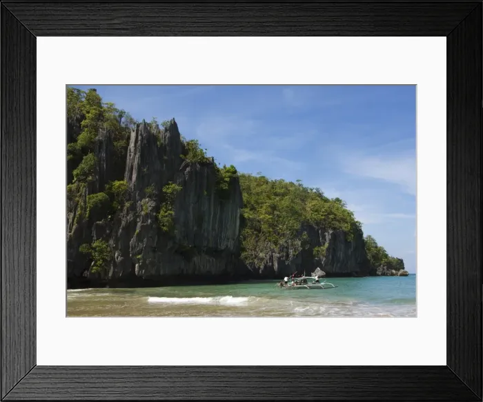 Framed Print : Beach with limestone rock formations at Subterranean Framed Print : Beach with limestone rock formations at Subterranean