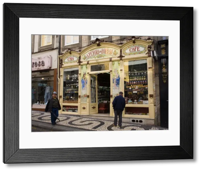 Framed Print : A Perola Do Bolhao Framed Print : A Perola Do Bolhao