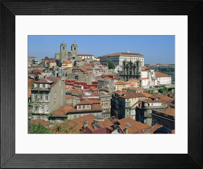 Framed Print : City skyline with houses Framed Print : City skyline with houses