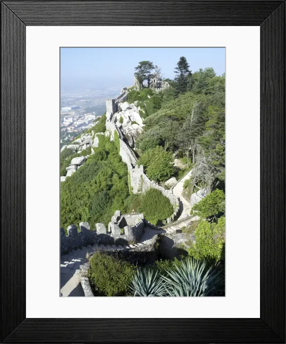 Framed Print : Walls of Castelo dos Mouros (Moorish Castle) Framed Print : Walls of Castelo dos Mouros (Moorish Castle)