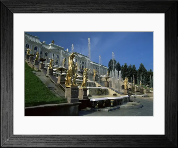 Framed Print : Summer Palace, Petrodvorets (Peterhof), near St Framed Print : Summer Palace, Petrodvorets (Peterhof), near St
