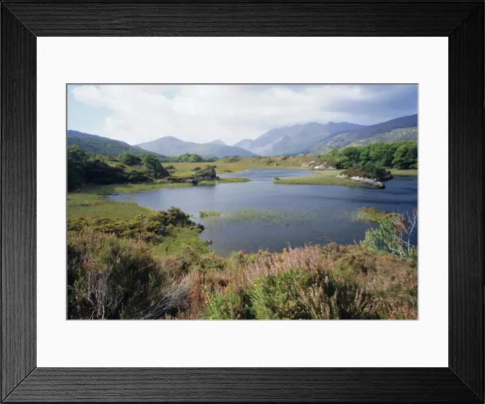 Framed Print : Upper Lake and Macgillycuddys Reeks Framed Print : Upper Lake and Macgillycuddys Reeks