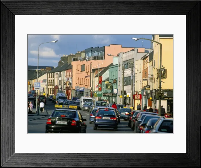 Framed Print : Town centre