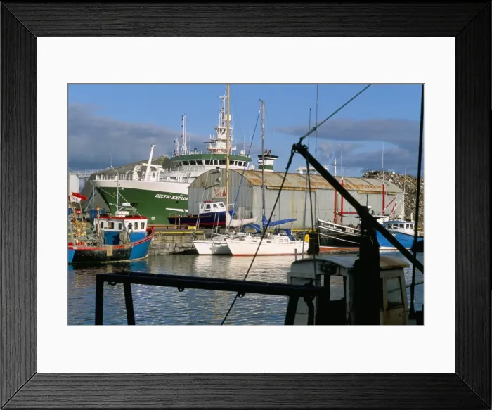 Framed Print : Commercial quay Framed Print : Commercial quay
