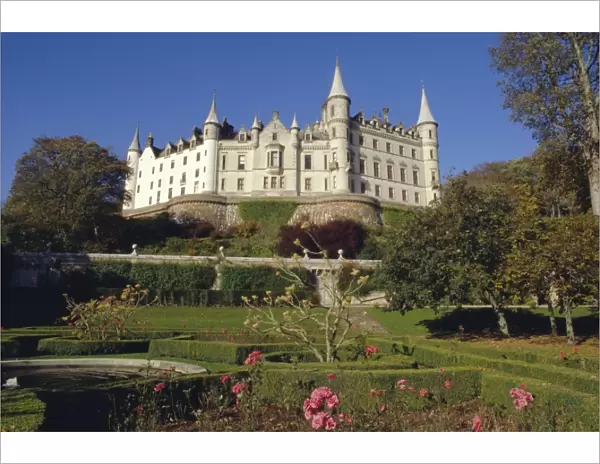 Dunrobin Castle and grounds