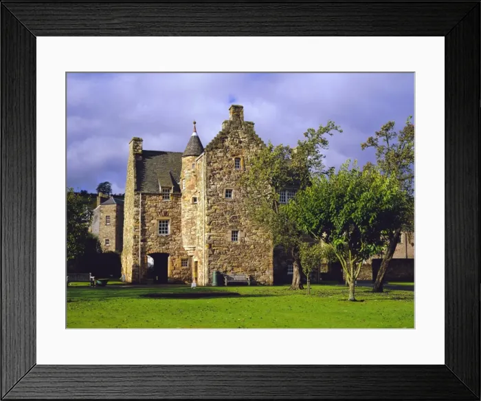 Framed Print : Mary Queen of Scots House (now a Visitor Centre) Framed Print : Mary Queen of Scots House (now a Visitor Centre)