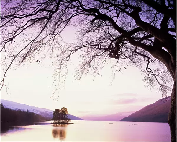 Loch Tay in the evening